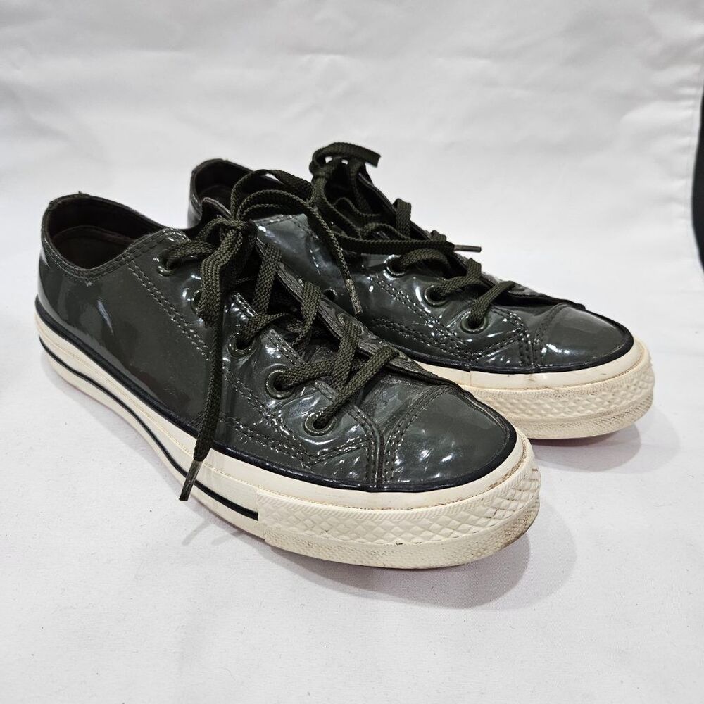 Converse Chuck Taylor 70 Low Patent Leather Olive Green Sneakers W6 M4 162440C